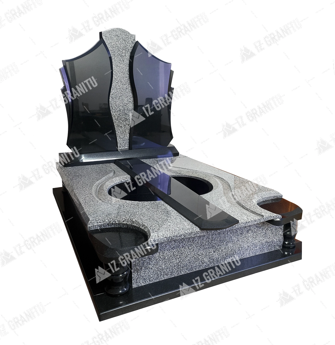 Подвійний пам'ятник 30